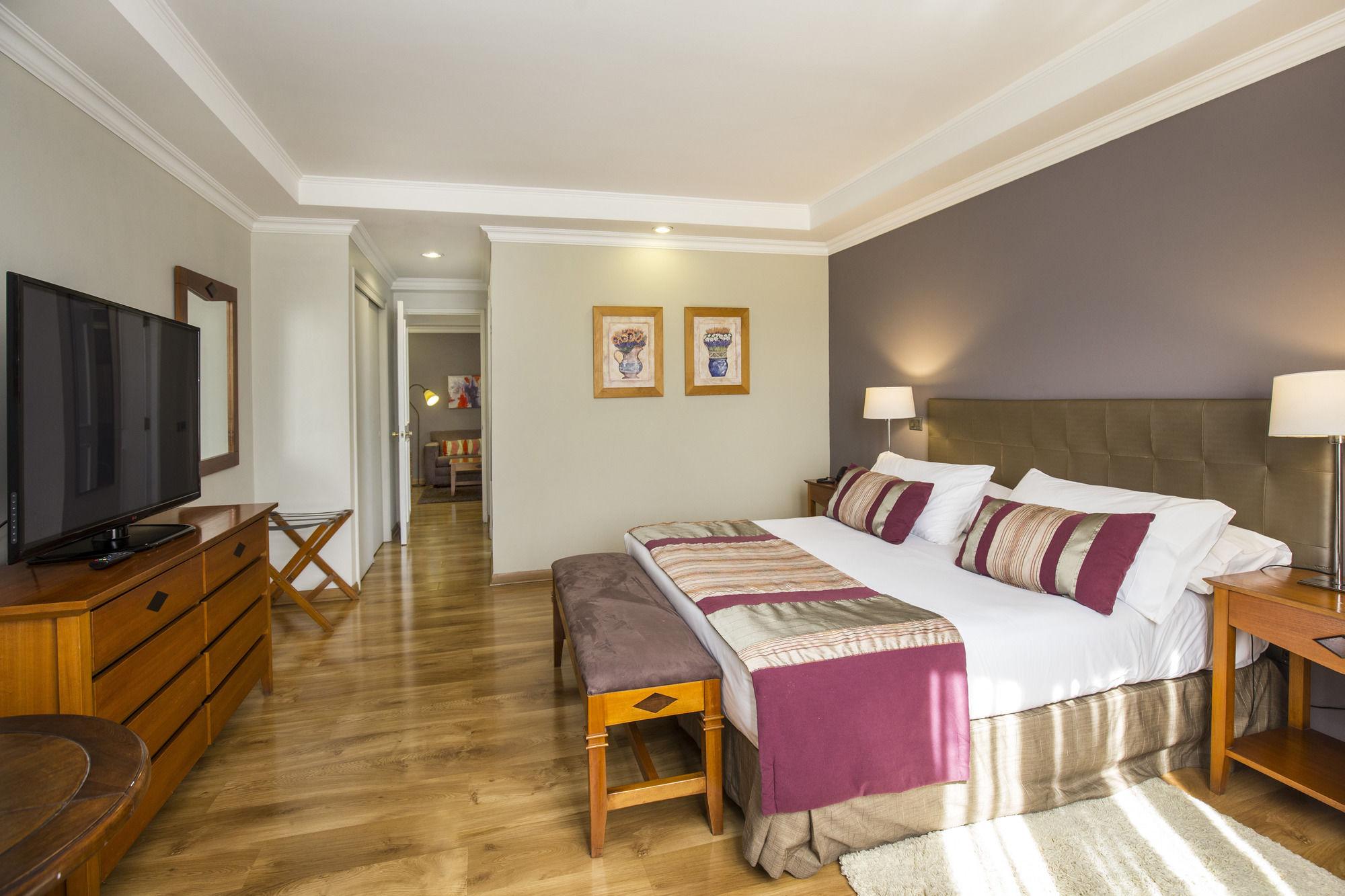 Park Plaza Bonaparte Boutique Сантьяго Экстерьер фото